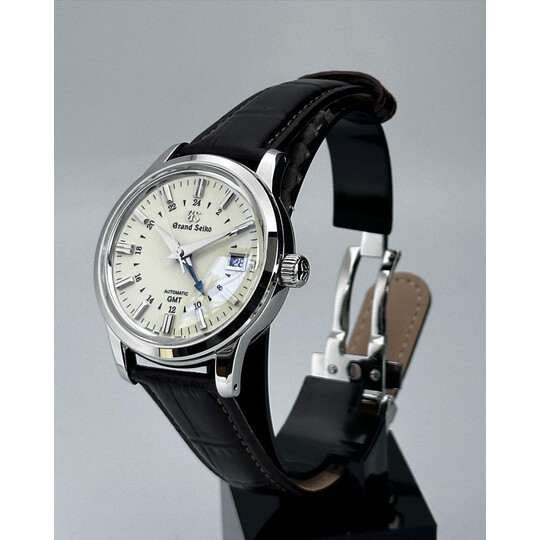 Custom Seiko Mod •GS SBGM221 GMT Ultimate Premium • 39mm